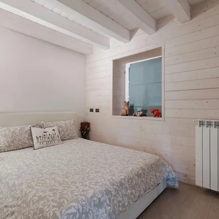 Mv Apartment Ponte Di Legno